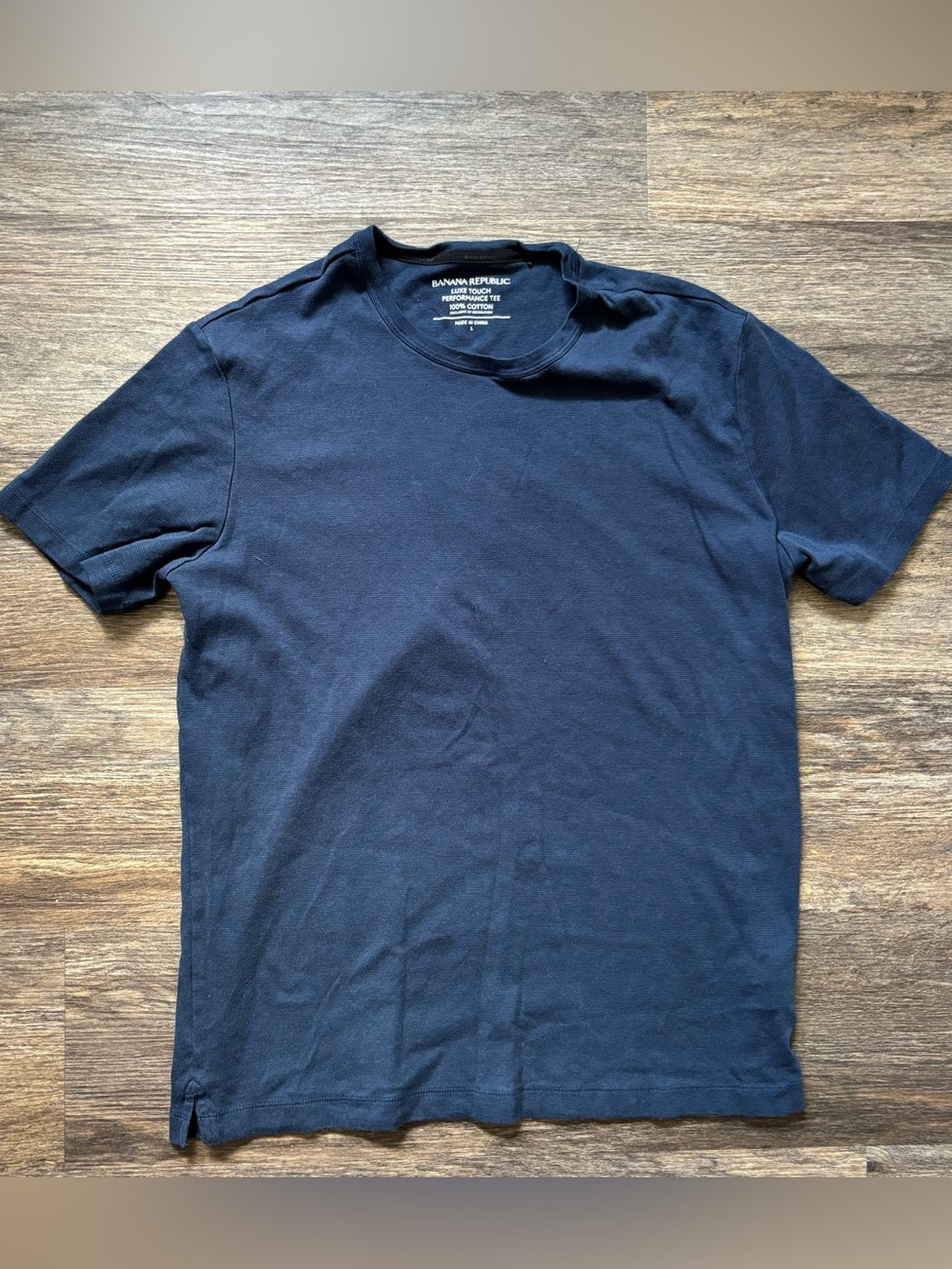 Banana Republic Men’s Dark Navy Crew Tee